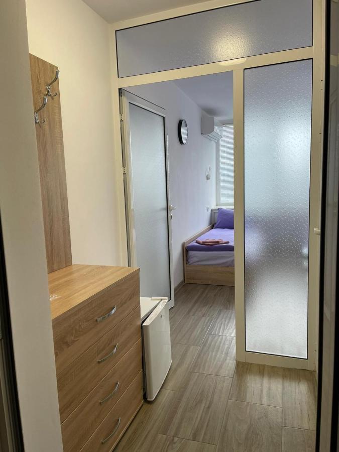Bhn Топ Център Студио Gabrovo Buitenkant foto