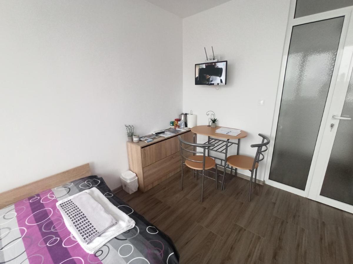 Bhn Топ Център Студио Gabrovo Buitenkant foto